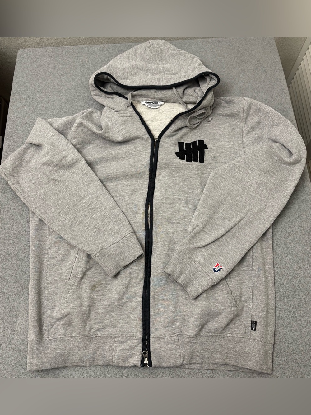 Undefeated Gray Zip-Up Hoodie Jacket with Logo embroided